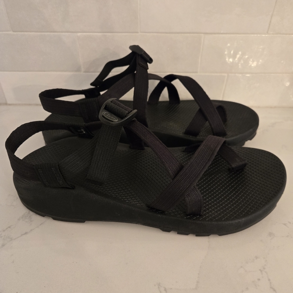 Chaco Mens Z/2 Single Strap Toe Loop Adjustable Sandals Waterproof Hiking Black